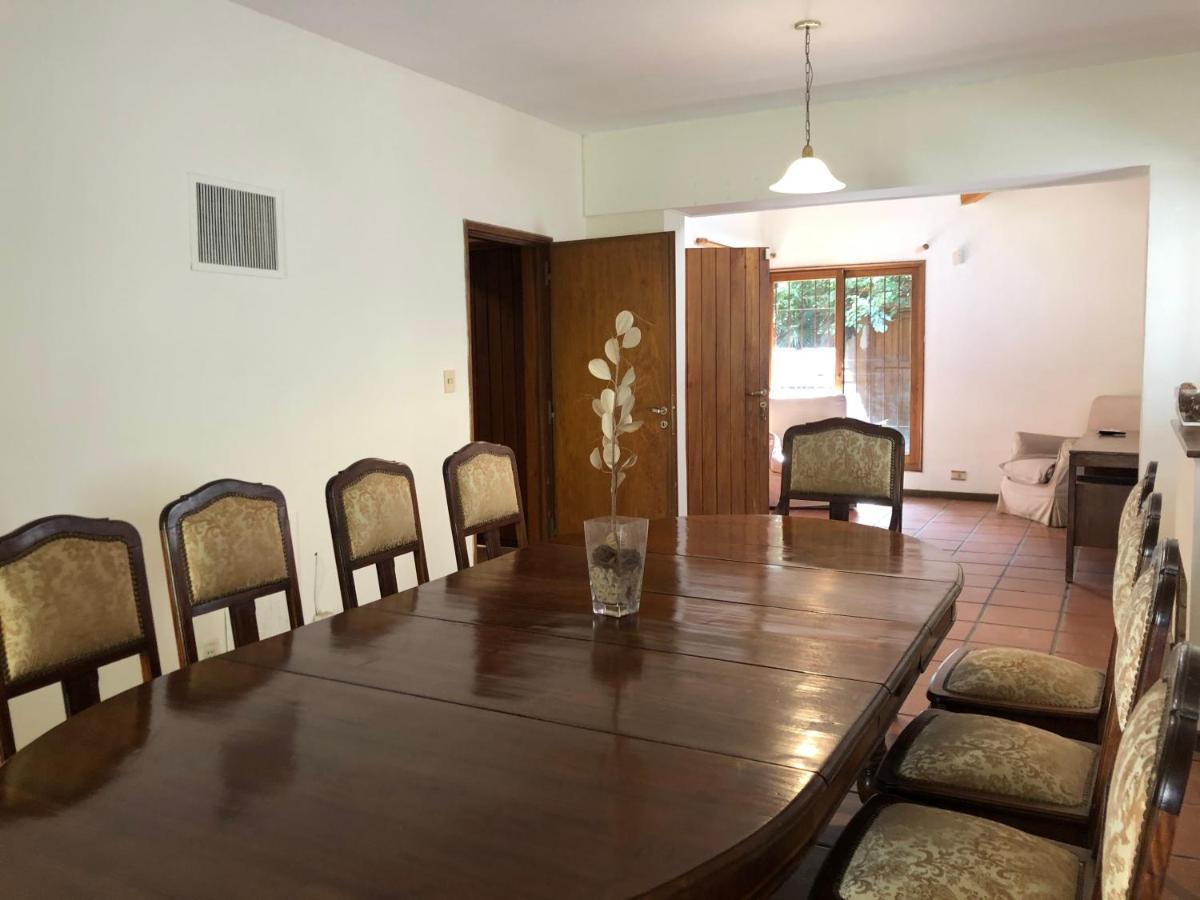 Вилла Veinticinco Casa De Huespedes Мендоса Экстерьер фото