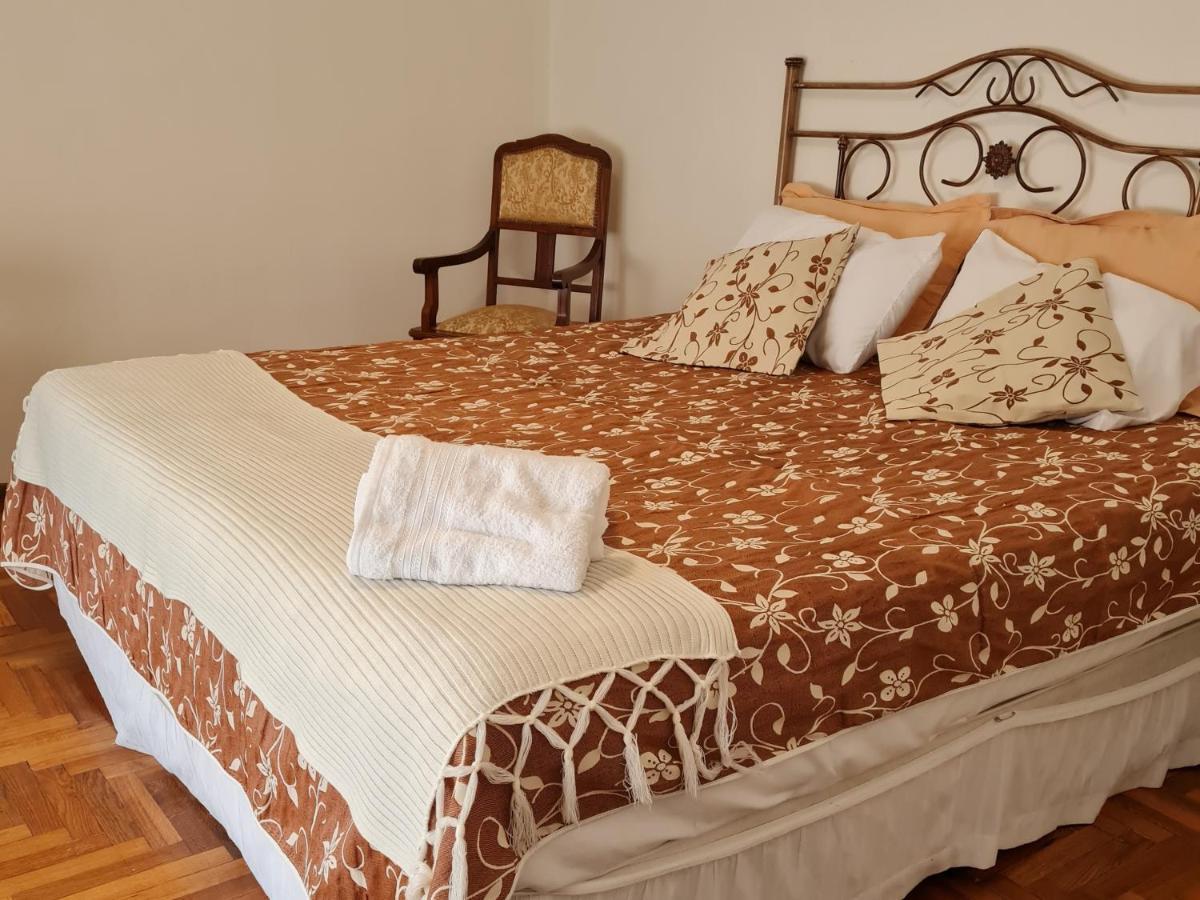 Вилла Veinticinco Casa De Huespedes Мендоса Экстерьер фото